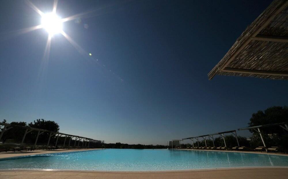Casale Del Murgese Country Resort Savelletri Bagian luar foto